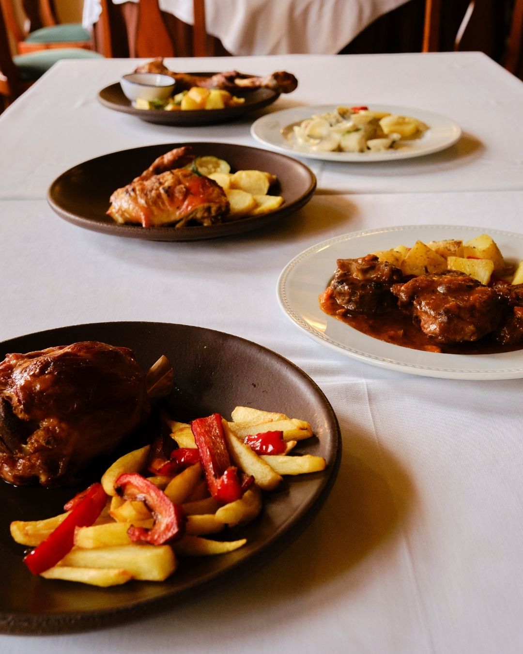 Setas silvestres y huevo poché