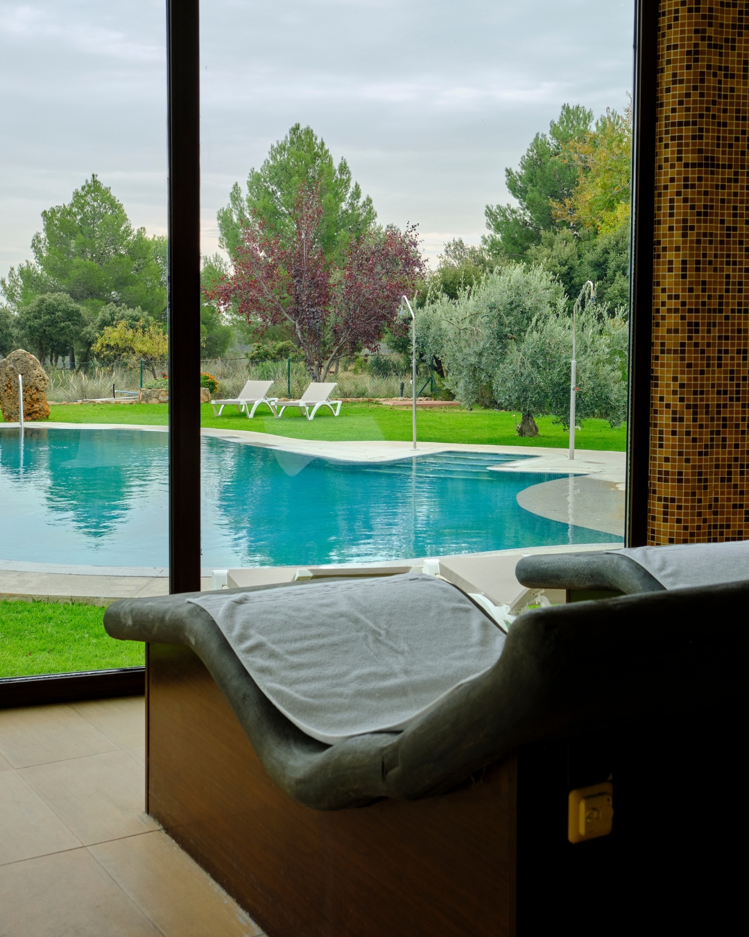 Indoor spa pool with lighting